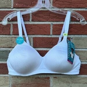 Vanity Fair NWT Body Shine Everyday Essentials White Wireless T-shirt Bra 72298